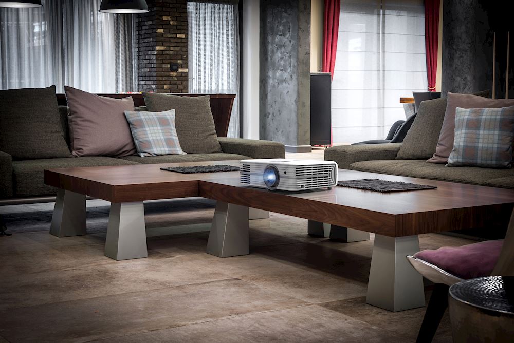 Gallery image UHD52ALV-8