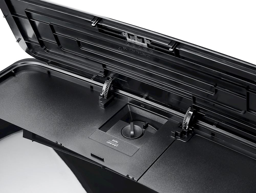 Gallery image UHZ65-7